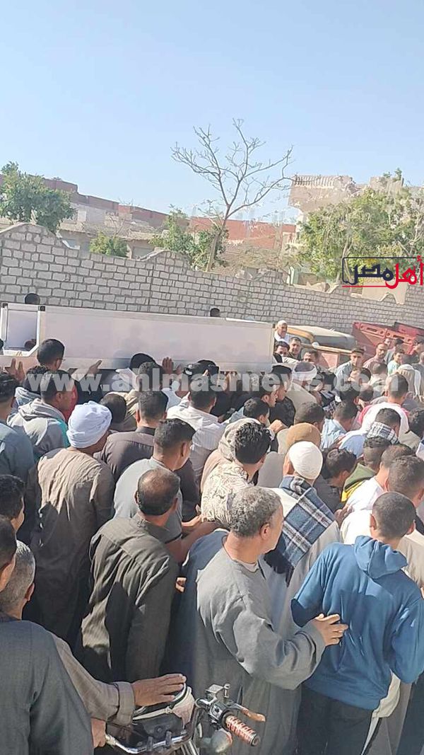 تشيع جنازة الطفل ضحية الغدر لسرقة التوك توك 