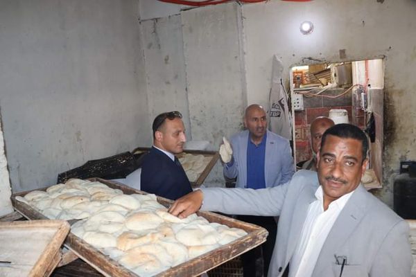 حملات تفتيشية ببنى سويف لمتابعة أسعار  المأكولات الشعبية والخبز السياحى 