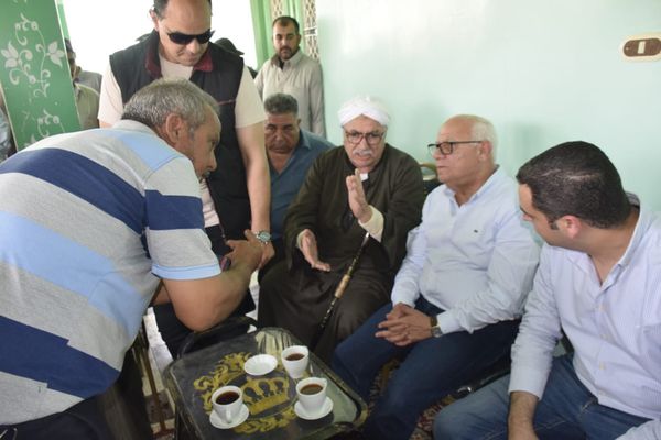 محافظ بورسعيد يلتقي أهالي 