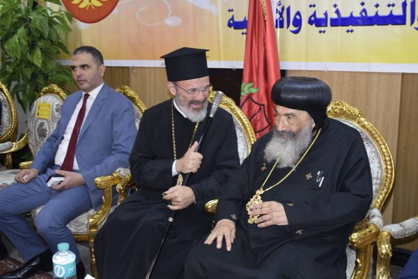 محافظ بورسعيد يشهد مراسم احتفال « الكاتدرائية» بعيد القيامة المجيد 