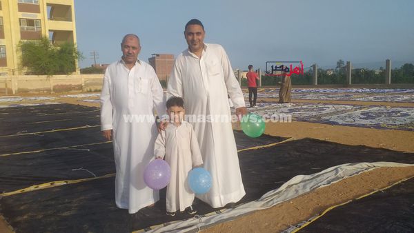 الأطفال يزينون احتفالات عيد الأضحى بكفر الشيخ  