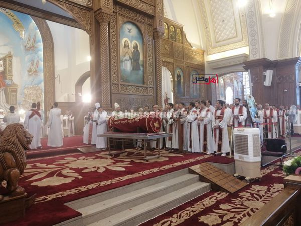 البابا تواضروس يدشين كنيسة بدير العزب بالفيوم