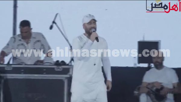 تامر حسني يحيي حفلًا غنائيًا بكفر الشيخ 