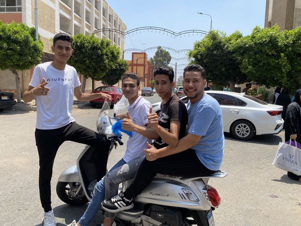 فرحة طلاب الثانوية العامة ببورسعيد 