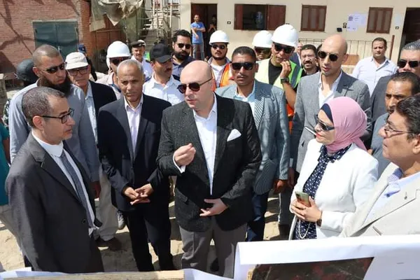 محافظ بنى سويف يتابع تطوير مستشفى ناصر 