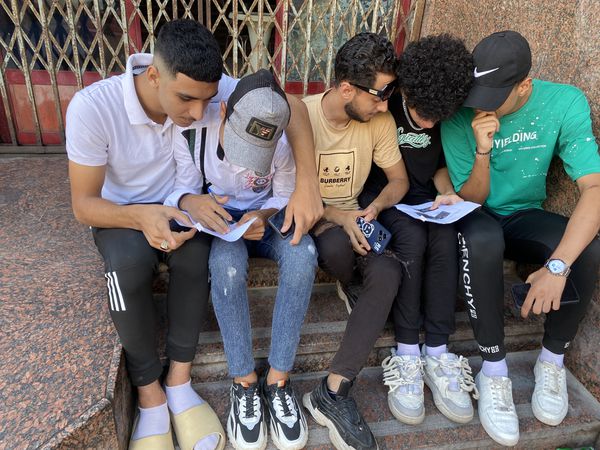 مراجعة طلاب الثانوية العامة ببورسعيد امام اللجان