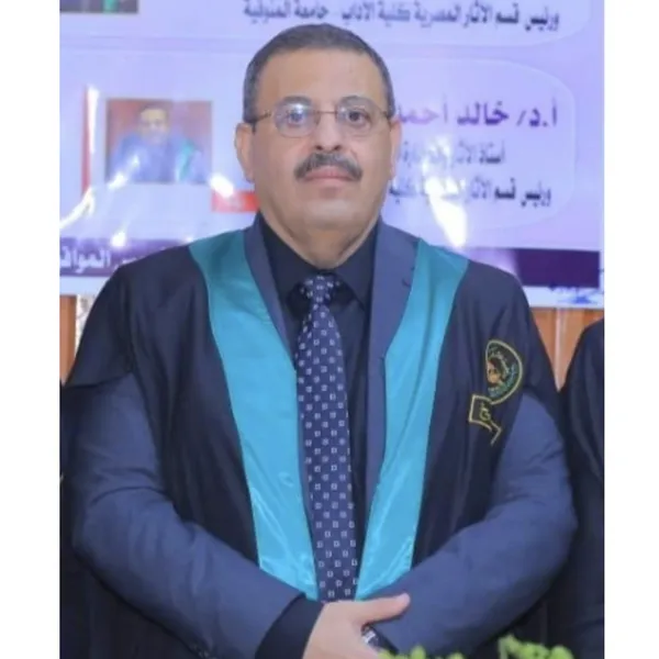 الدكتور خالد حمزه