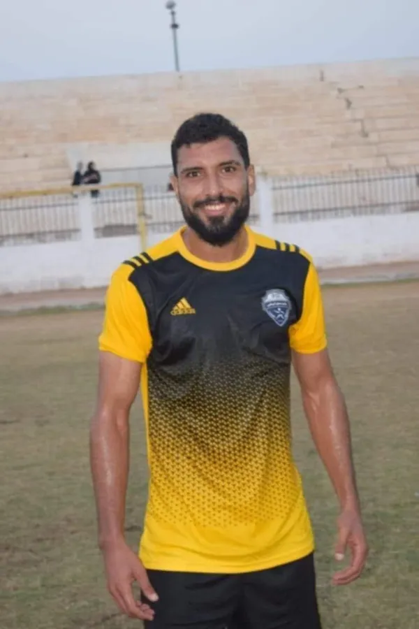 اللاعب محمد شوقي 