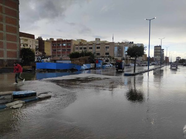 سقوط امطار خفيفة بمرسي مطروح