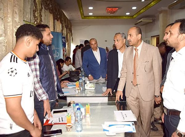 جانب من الافتتاح 