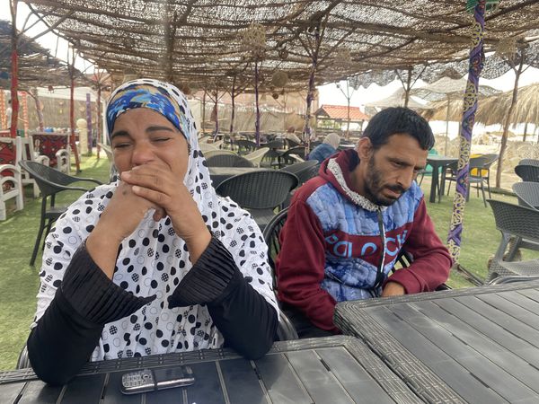 استغاثة أم سقط الأسانسير على رأس نجلها ومحتجز بالمستشفى ببورسعيد: نفسي دكتور متخصص يعرفني حالته