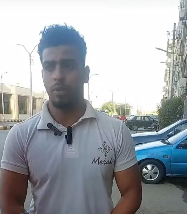 الشاب 