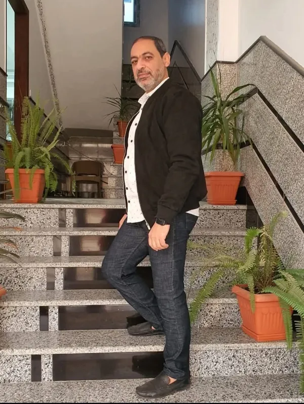 الفنان الراحل عبدالوهاب خليل 