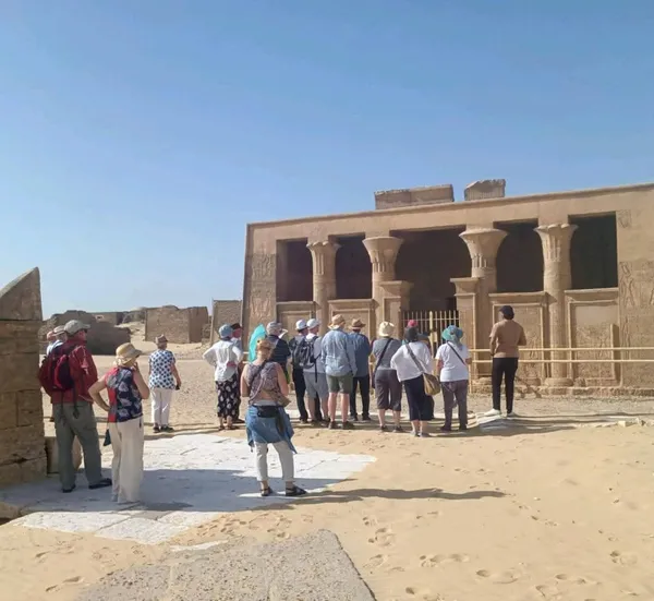 جانب من الزيارة 
