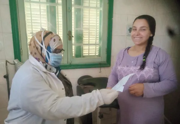 جانب من القافلة الطبية 