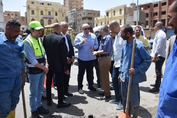 جانب من المتابعة 