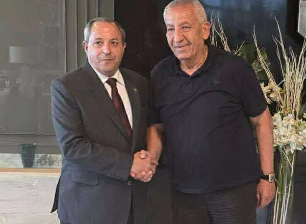 رجوع  كامل أبو علي  فى  قرار استقالته بعد اجتماع ودي مع محافظ بورسعيد