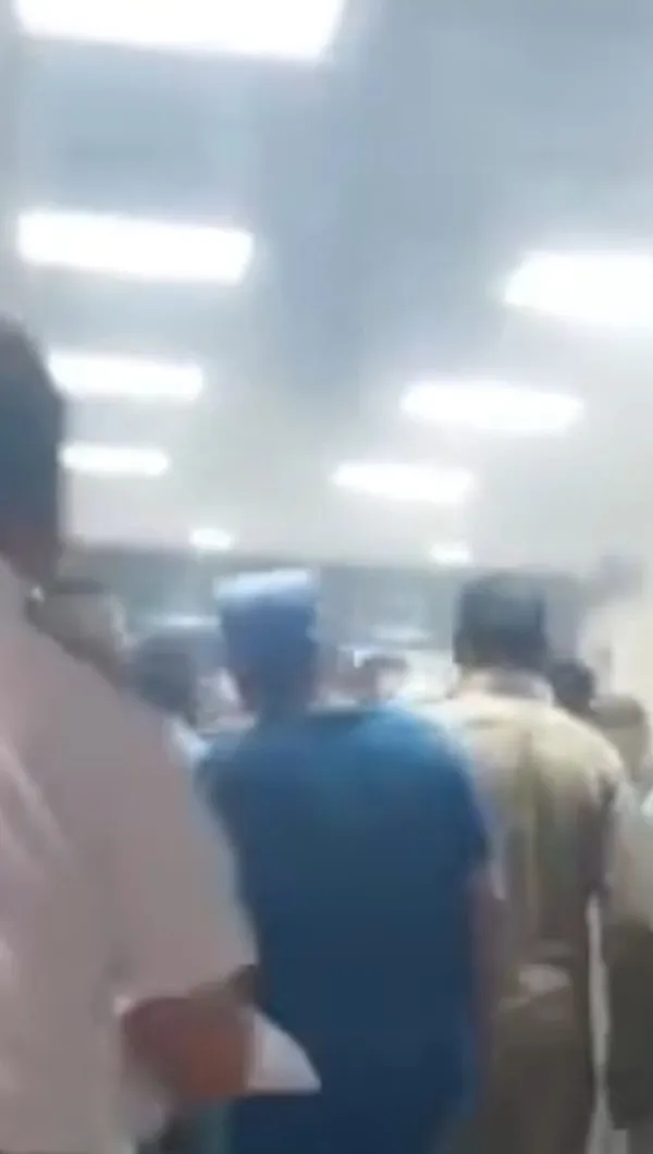 سقوط اسانسير مستشفي شبين الكوم الجامعي 