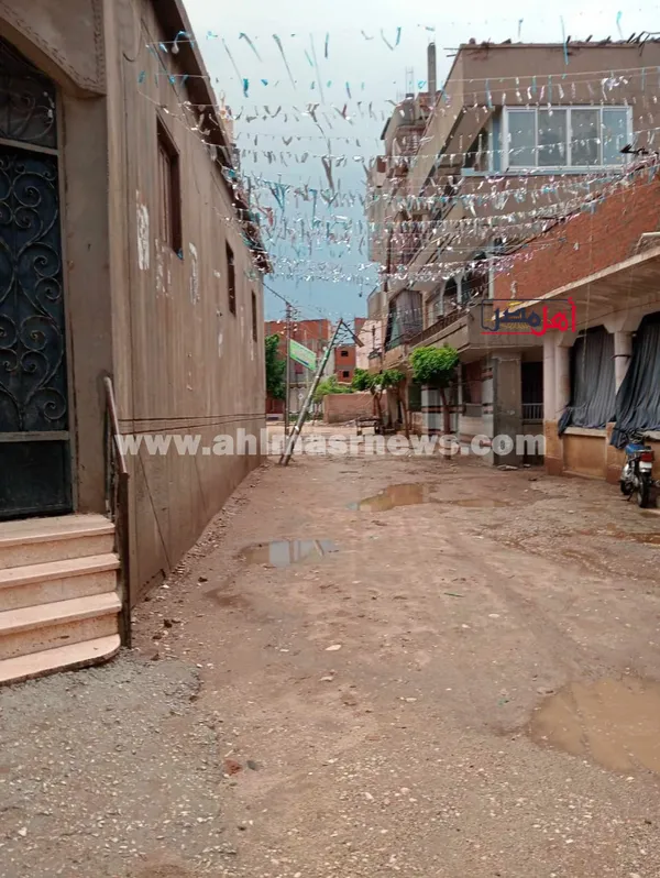 سقوط اعمده اناره 