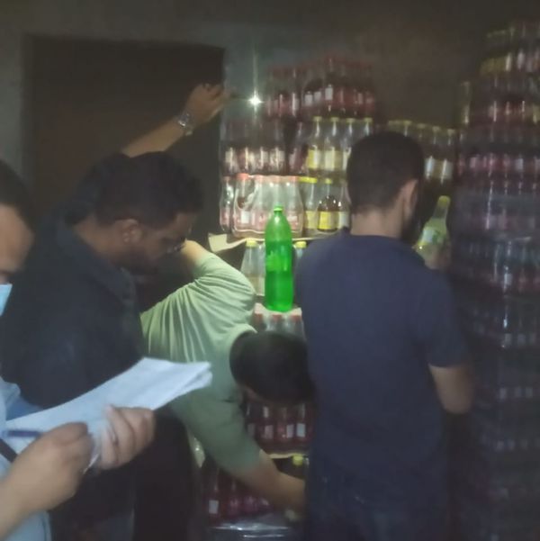 ضبط مياه غازية منتهية الصلاحية ببنى سويف 