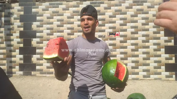 عمار، بائع بطيخ 