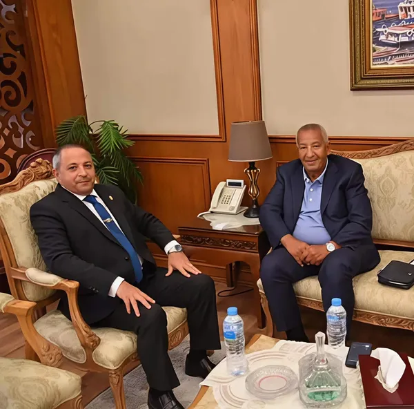 لظروف صحية ..رئيس النادي المصري يتقدم باستقالته عن رئاسة النادي