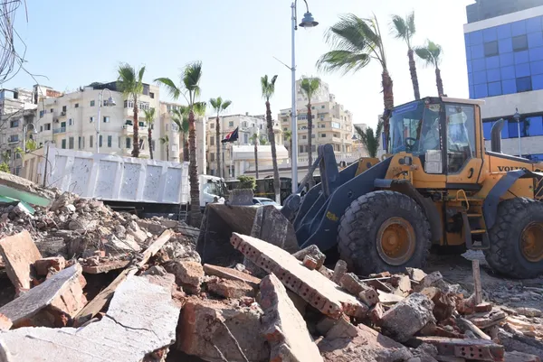 إزالة التعديات على منطقة قلعة قايتباي