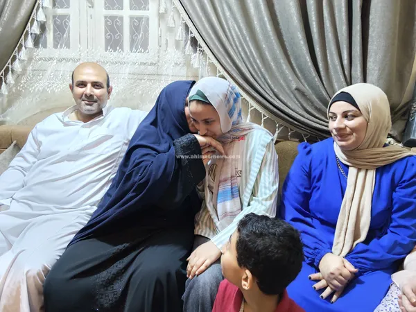 الطالبة 