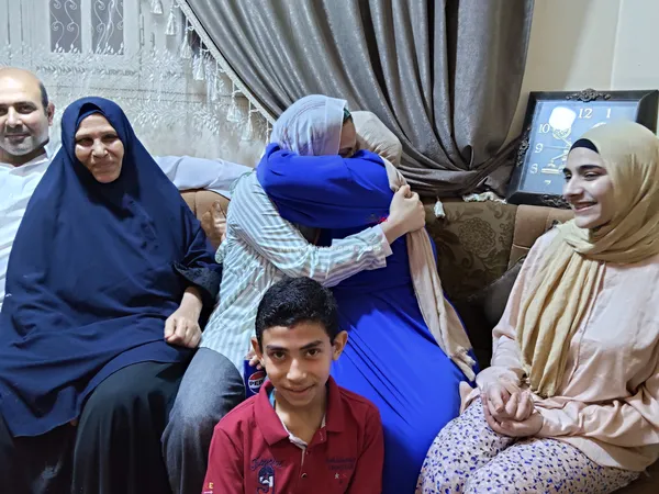 الطالبة 