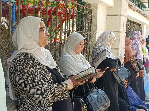 اولياء امور طلاب الثانوية العامة 
