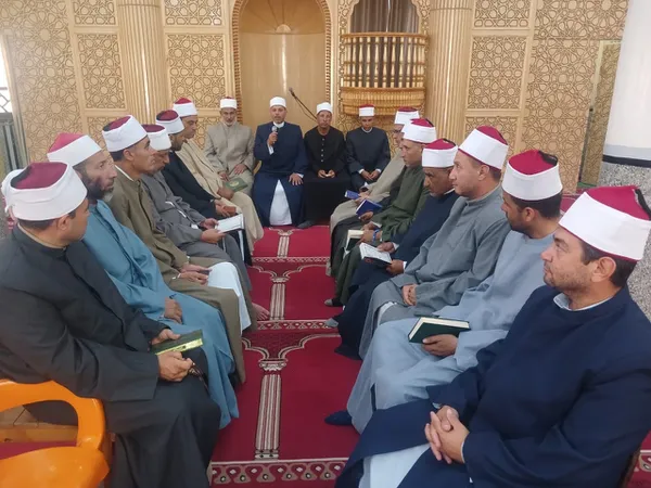 جانب من القافلة الدعوية 