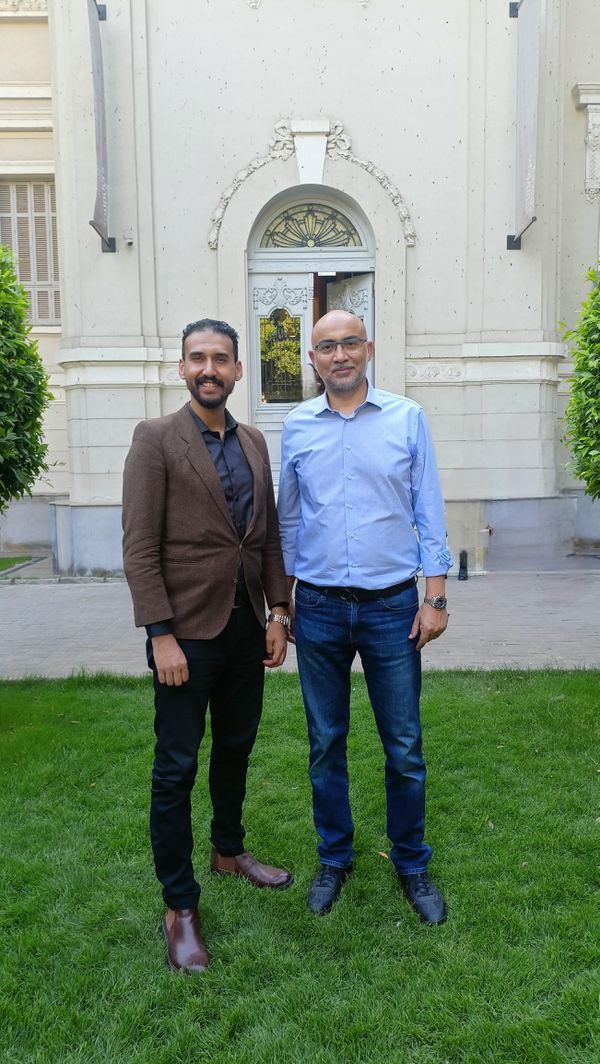 م. محمد عكاشة بصحبة الزميل وائل الطوخي 