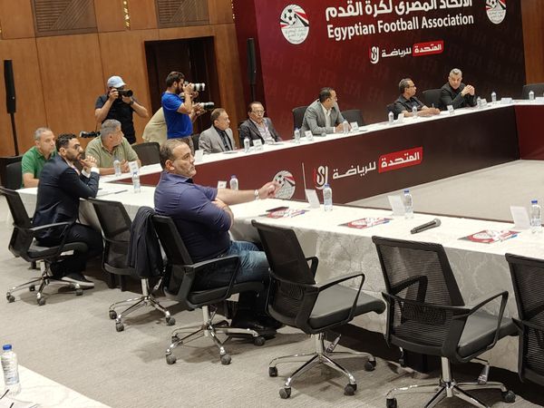 مؤتمر اتحاد الكرة مع الأندية