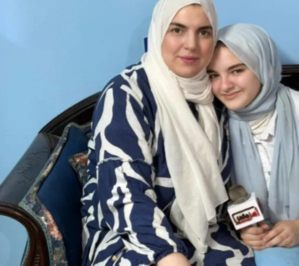 منة الله غازي، الأولى مكرر على الشهادة الإعدادية بكفر الشيخ ووالدتها 