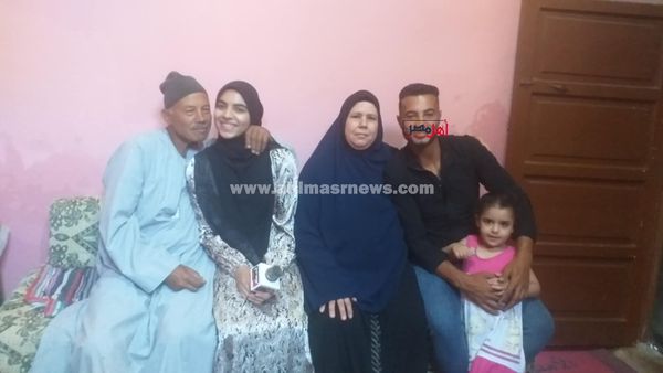 إيمان محفوظ، الثانية على كفر الشيخ بالدبلومات الفنية 