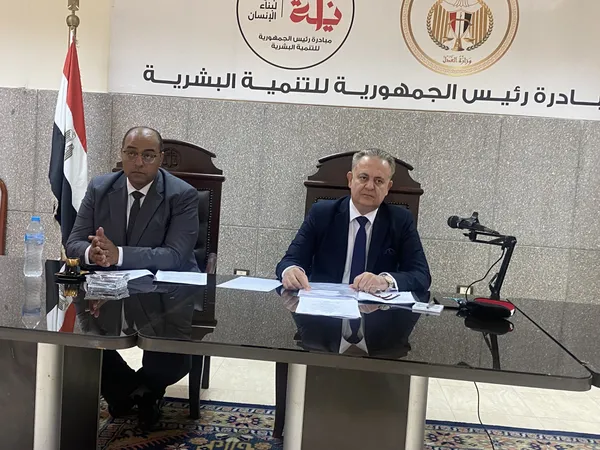 الكابتن أحمد جوهر أول المتقدمين.. اللحظات الأولى لفتح باب الترشح لانتخابات مجلس الشيوخ ببورسعيد
