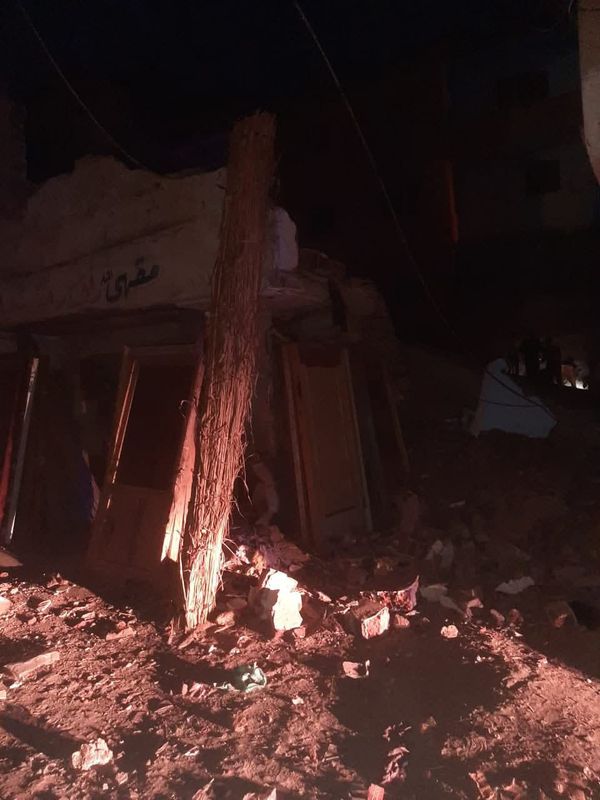 انهيار عقار مكون من 3 طوابق بالرياض في كفر الشيخ 