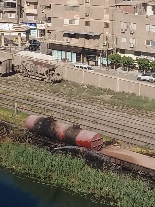 حريق عربة قطار قديمة ببنى سويف 