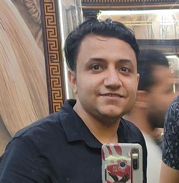 الشاب المتوفى