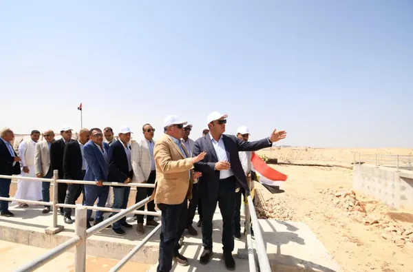 زيارة وزير الاسكان لمطروح