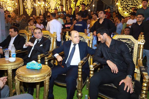 محافظ كفرالشيخ يقدم واجب العزاء في وفاة والد الكابتن «محمد الشناوي