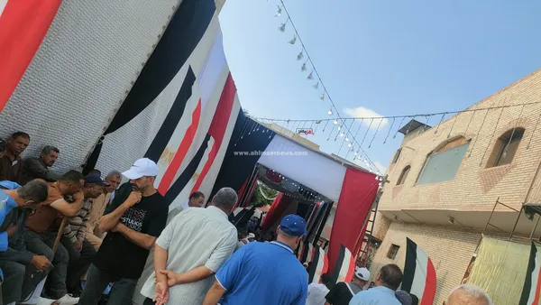 الآلاف يتوافدون علي لجان الانتخابات بالإسماعيلية 