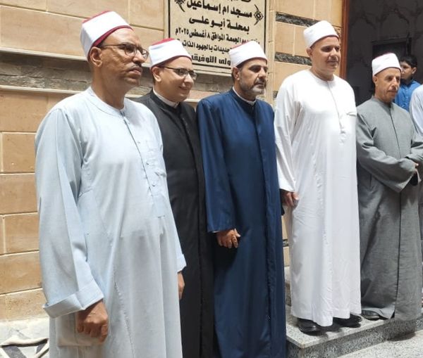 جانب من الافتتاح 