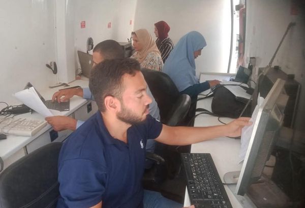 جانب من القافلة الطبية 