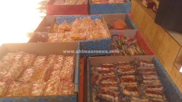 حلوى المولد بأسواق كفر الشيخ