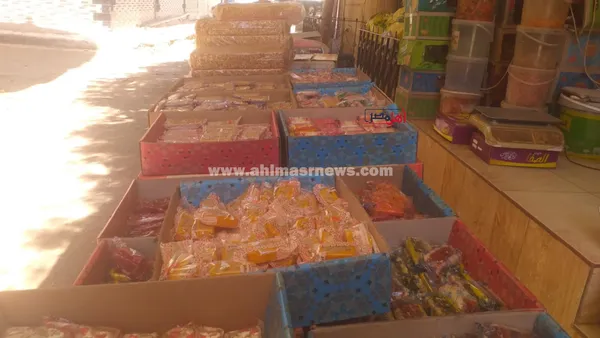 حلوى المولد بأسواق كفر الشيخ