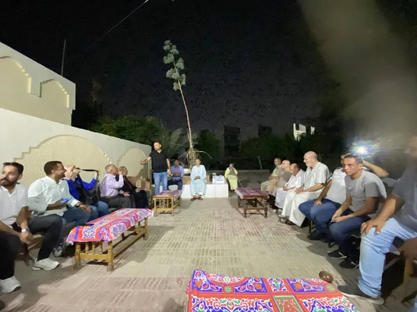 زواج زوجين من كبار السن 