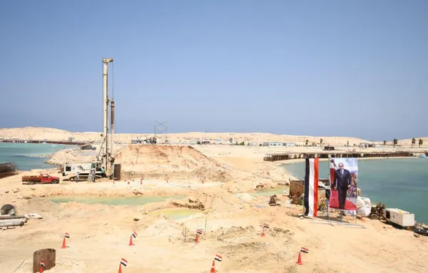 زيارة وزير الاسكان لمطروح 