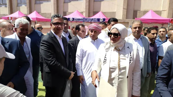 سوق اليوم الواحد بمطروح