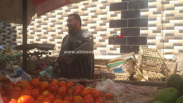 عم صابر، بائع خضار وفاكهة 